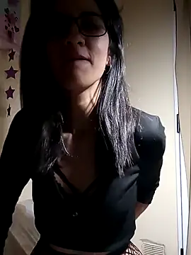 Snapshot of Camilitah chatting on October 2, 2025, 2:48 am Camilitah online show from October 2, 2025, 2:48 am