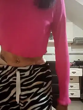 Snapshot of Camilitah chatting on September 21, 2025, 1:16 pm Camilitah online show from September 21, 2025, 1:16 pm