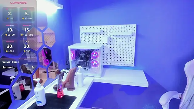 Snapshot of Elaine87_ chatting on November 21, 2025, 6:40 pm Elaine87 online show from November 21, 2025, 6:40 pm