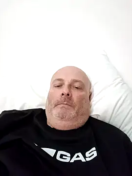 Alexis Bull online show from March 28, 2026, 3:02 pm