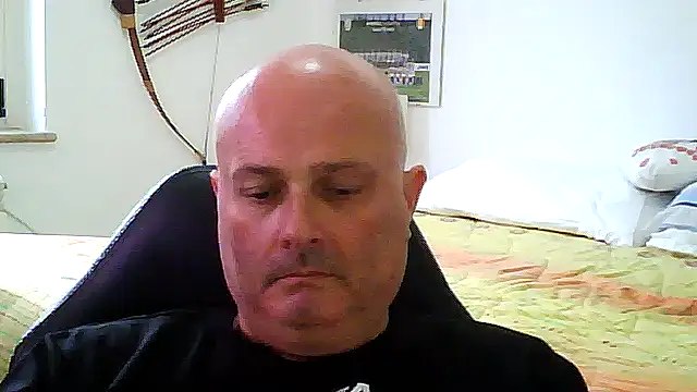 Alexis Bull online show from May 18, 2026, 5:29 pm