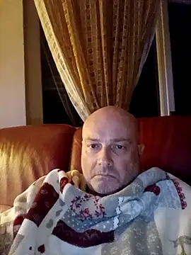 Alexis Bull online show from January 7, 2026, 11:54 pm