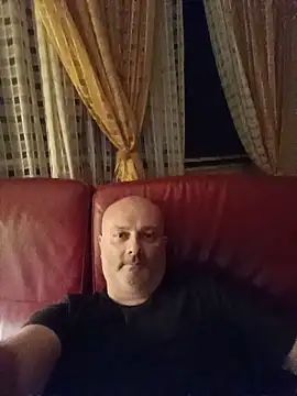 Snapshot of Alexis_Bull chatting on June 12, 2026, 10:40 pm Alexis Bull online show from June 12, 2026, 10:40 pm