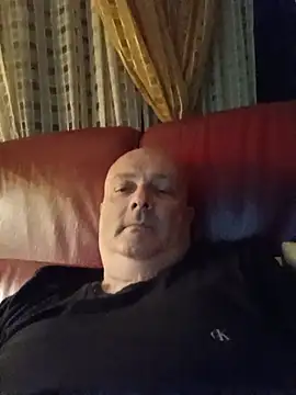 Snapshot of Alexis_Bull chatting on July 12, 2026, 1:06 am Alexis Bull online show from July 12, 2026, 1:06 am