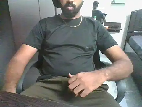 Periyakunji69 online show from November 3, 2025, 4:43 pm