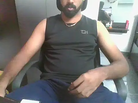 Snapshot of Periyakunji69 chatting on February 13, 2026, 4:01 am Periyakunji69 online show from February 13, 2026, 4:01 am