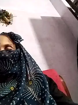 Snapshot of Soniy-Maax chatting on October 12, 2025, 4:52 pm Soniy-Maax online show from October 12, 2025, 4:52 pm