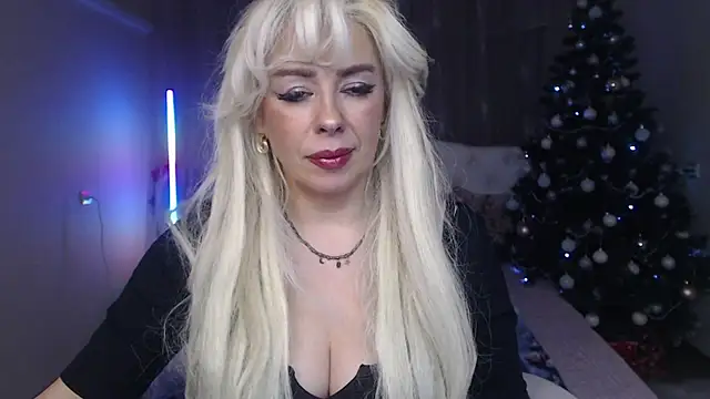 KatrinaCharm online show from January 7, 2026, 7:52 pm