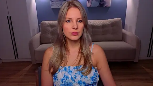 MelanieBennett online show from March 31, 2026, 6:37 am