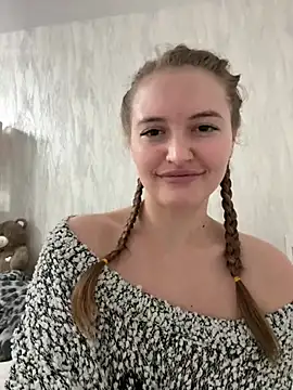 TesssaHart online show from March 2, 2026, 9:00 pm