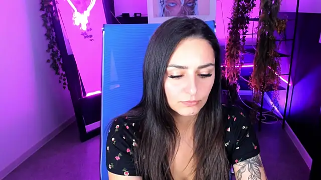 Snapshot of ValeriiMills chatting on September 15, 2025, 3:01 pm ValeriiMills online show from September 15, 2025, 3:01 pm