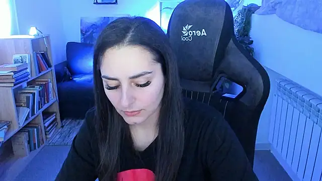 Snapshot of ValeriiMills chatting on March 1, 2026, 2:39 pm ValeriiMills online show from March 1, 2026, 2:39 pm