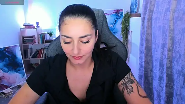 Snapshot of ValeriiMills chatting on September 29, 2025, 2:55 pm ValeriiMills online show from September 29, 2025, 2:55 pm
