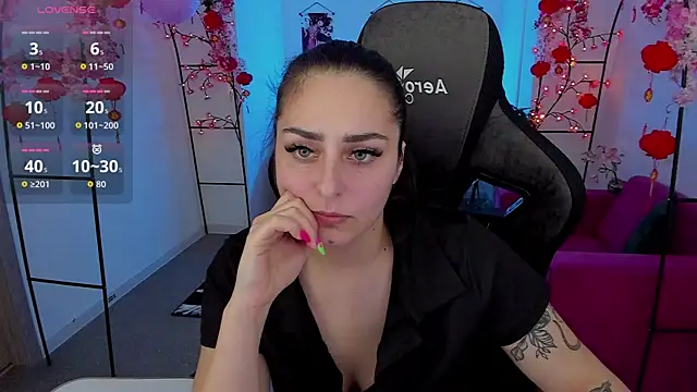 Snapshot of ValeriiMills chatting on April 13, 2026, 3:16 pm ValeriiMills online show from April 13, 2026, 3:16 pm