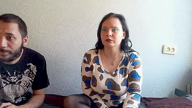 SweetPiggyx online show from June 2, 2026, 1:33 pm