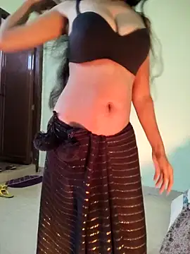 Snapshot of Desi_Bhabi_01 chatting on February 10, 2026, 10:25 am Desi Bhabi 01 online show from February 10, 2026, 10:25 am