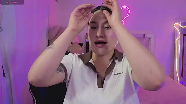 saaya tay online show from April 15, 2026, 3:23 am