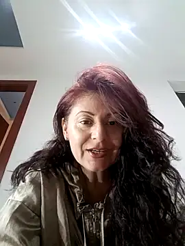 Snapshot of lunadicty chatting on September 27, 2025, 9:54 pm lunadicty online show from September 27, 2025, 9:54 pm