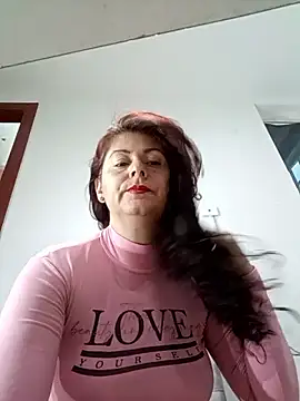 Snapshot of lunadicty chatting on October 12, 2025, 10:00 pm lunadicty online show from October 12, 2025, 10:00 pm