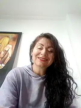 Snapshot of lunadicty chatting on December 29, 2024, 6:16 pm lunadicty online show from December 29, 2024, 6:16 pm
