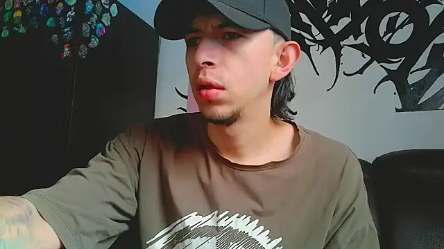 Snapshot of Chris__Jones chatting on June 18, 2026, 3:06 pm Chris Jones online show from June 18, 2026, 3:06 pm