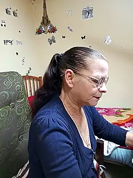 Snapshot of katrina_perez chatting on September 12, 2025, 9:58 pm katrina perez online show from September 12, 2025, 9:58 pm