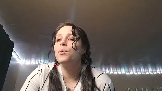 mavismable online show from March 4, 2026, 4:20 am