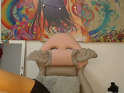 Sweetcandy18 Little online show from October 13, 2025, 11:49 pm