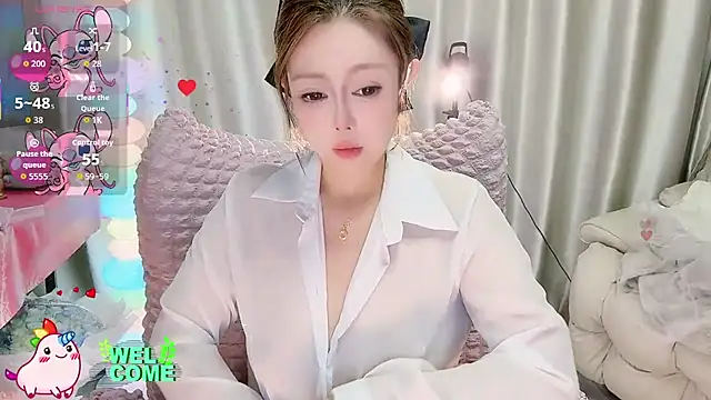 Snapshot of Meng-MM chatting on October 30, 2025, 6:23 am Meng-MM online show from October 30, 2025, 6:23 am