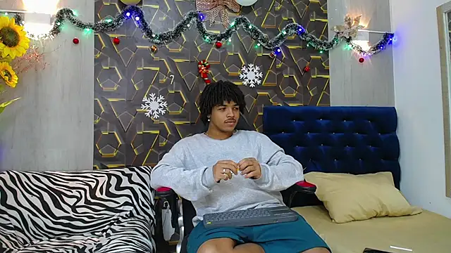 Snapshot of black_king_241 chatting on November 20, 2025, 2:34 am black king 241 online show from November 20, 2025, 2:34 am