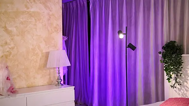 JessyKisss online show from February 7, 2026, 8:50 pm