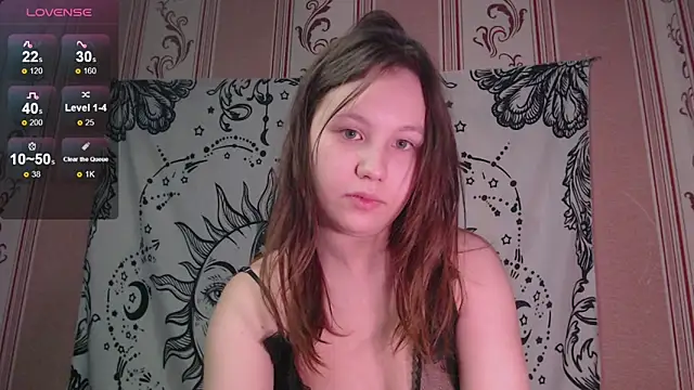 Snapshot of Thighswithspikes chatting on November 14, 2025, 7:12 am Thighswithspikes online show from November 14, 2025, 7:12 am