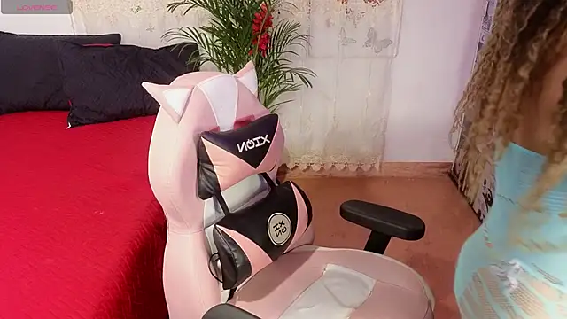 Snapshot of sweet-temptation_ chatting on November 29, 2025, 3:06 am sweet-temptation online show from November 29, 2025, 3:06 am