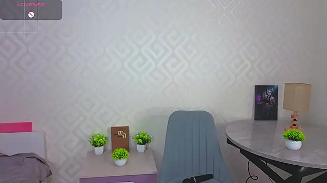 Snapshot of FancyHenley chatting on November 28, 2025, 1:39 am FancyHenley online show from November 28, 2025, 1:39 am