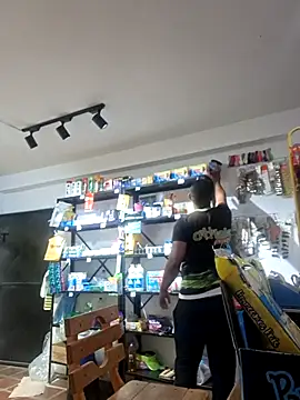 Snapshot of elnegro707070 chatting on January 12, 2026, 11:06 am elnegro707070 online show from January 12, 2026, 11:06 am