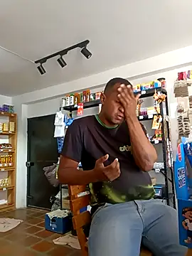 Snapshot of elnegro707070 chatting on November 8, 2025, 3:15 pm elnegro707070 online show from November 8, 2025, 3:15 pm