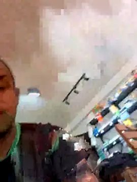 Snapshot of elnegro707070 chatting on December 22, 2025, 12:38 pm elnegro707070 online show from December 22, 2025, 12:38 pm