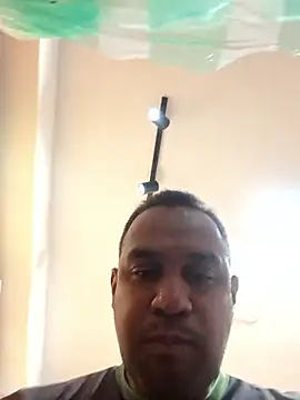 Snapshot of elnegro707070 chatting on January 11, 2026, 2:07 am elnegro707070 online show from January 11, 2026, 2:07 am