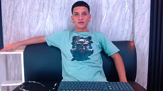 Matt Ruso online show from September 24, 2025, 6:58 pm