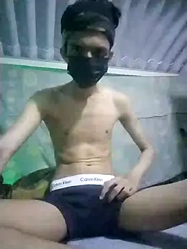 HannanKhan25 online show from October 5, 2025, 7:15 pm