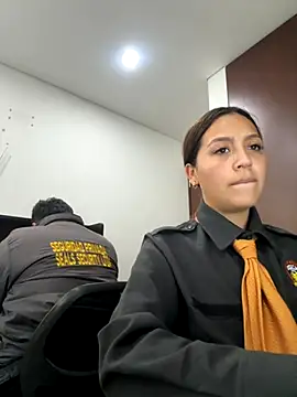 Snapshot of MELODY__06 chatting on October 29, 2025, 1:21 pm MELODY 06 online show from October 29, 2025, 1:21 pm