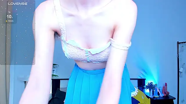 Snapshot of just_suka chatting on October 12, 2025, 12:06 pm just suka online show from October 12, 2025, 12:06 pm