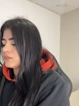 Kariina  69 online show from November 13, 2025, 4:05 am