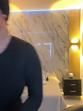 Snapshot of Kariina__69 chatting on January 15, 2026, 1:42 am Kariina 69 online show from January 15, 2026, 1:42 am