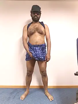 Snapshot of UrbanUtopia chatting on February 24, 2026, 10:54 pm UrbanUtopia online show from February 24, 2026, 10:54 pm