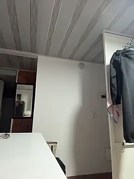 Cristina pinkk online show from February 1, 2026, 10:52 pm