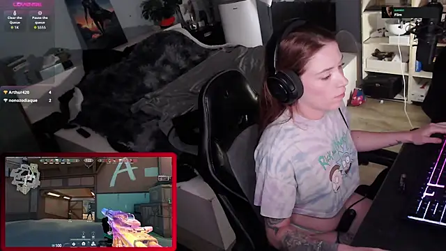 Snapshot of Horny_Makima chatting on September 27, 2025, 9:15 am Horny Makima online show from September 27, 2025, 9:15 am