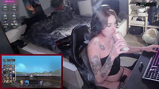 Snapshot of Horny_Makima chatting on September 30, 2025, 10:10 am Horny Makima online show from September 30, 2025, 10:10 am