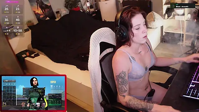 Snapshot of Horny_Makima chatting on November 8, 2025, 11:03 am Horny Makima online show from November 8, 2025, 11:03 am