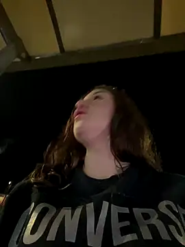 Baby  Otaku online show from November 17, 2025, 7:45 am